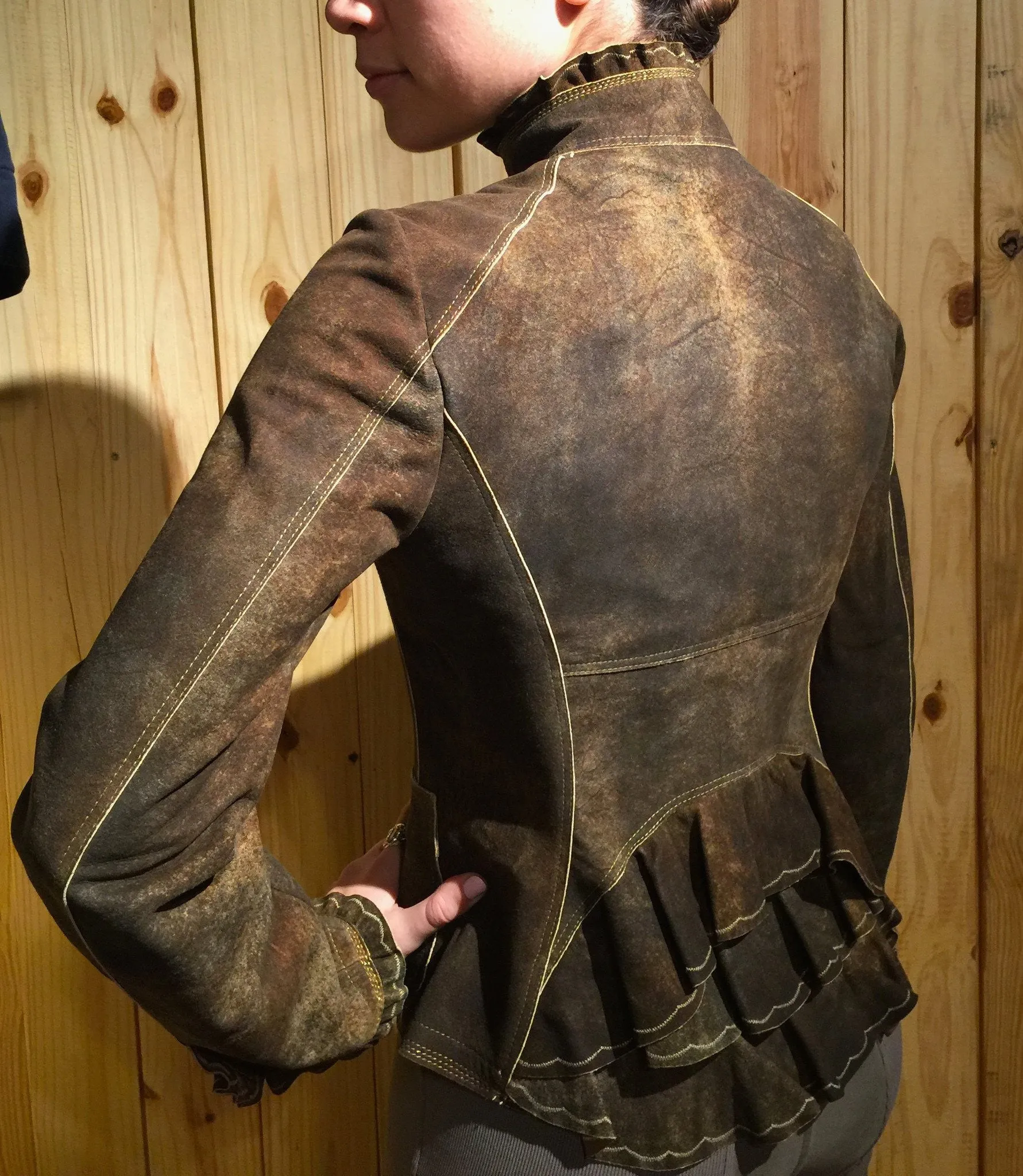 Artico Gringolino Ruffle Leather Jacket Black