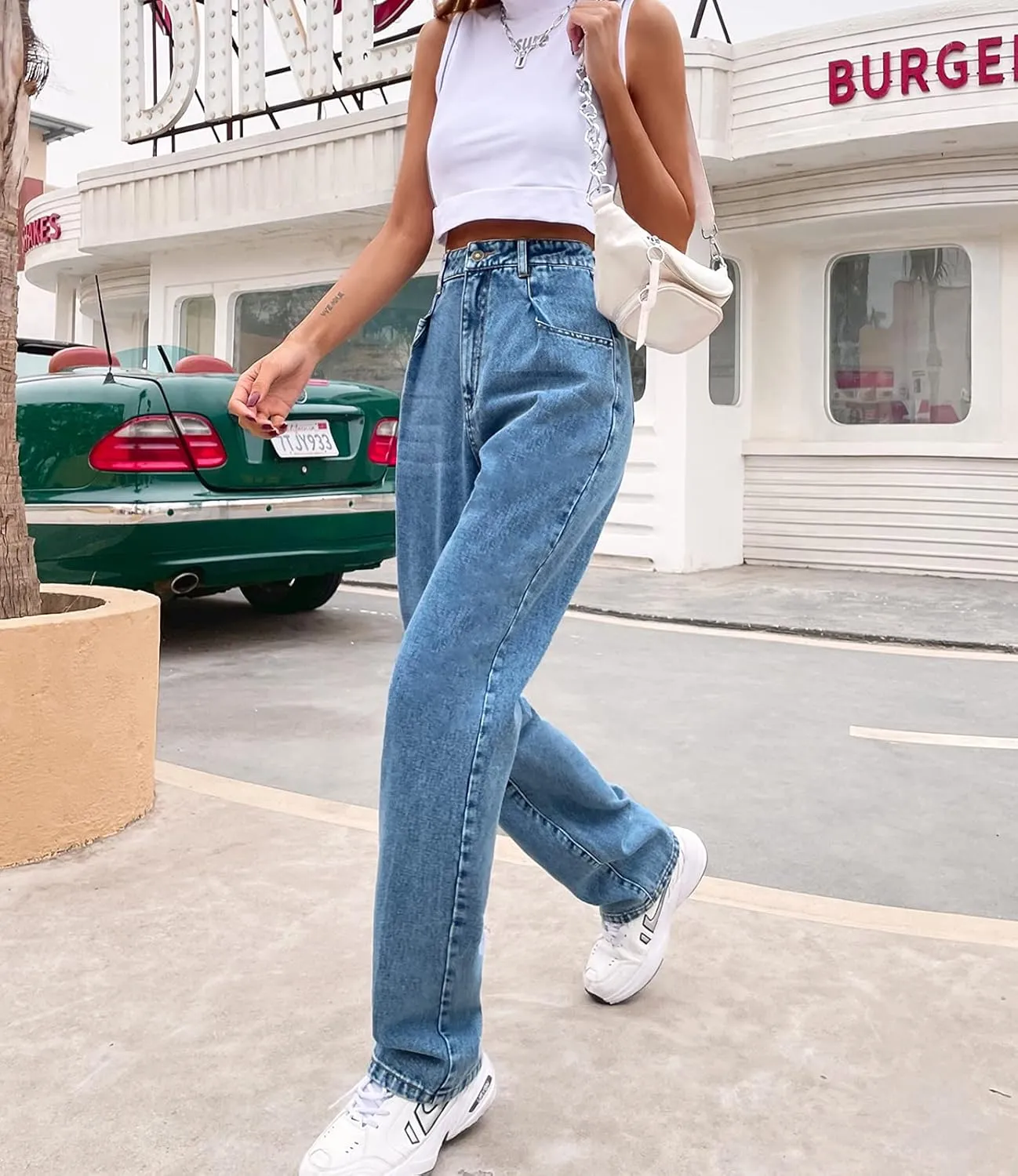 Women's Jeans Regular Relaxed Fit Straight Leg High Waisted Trendy Vintage Boyfriend Juniors Mom Fit Jeans
